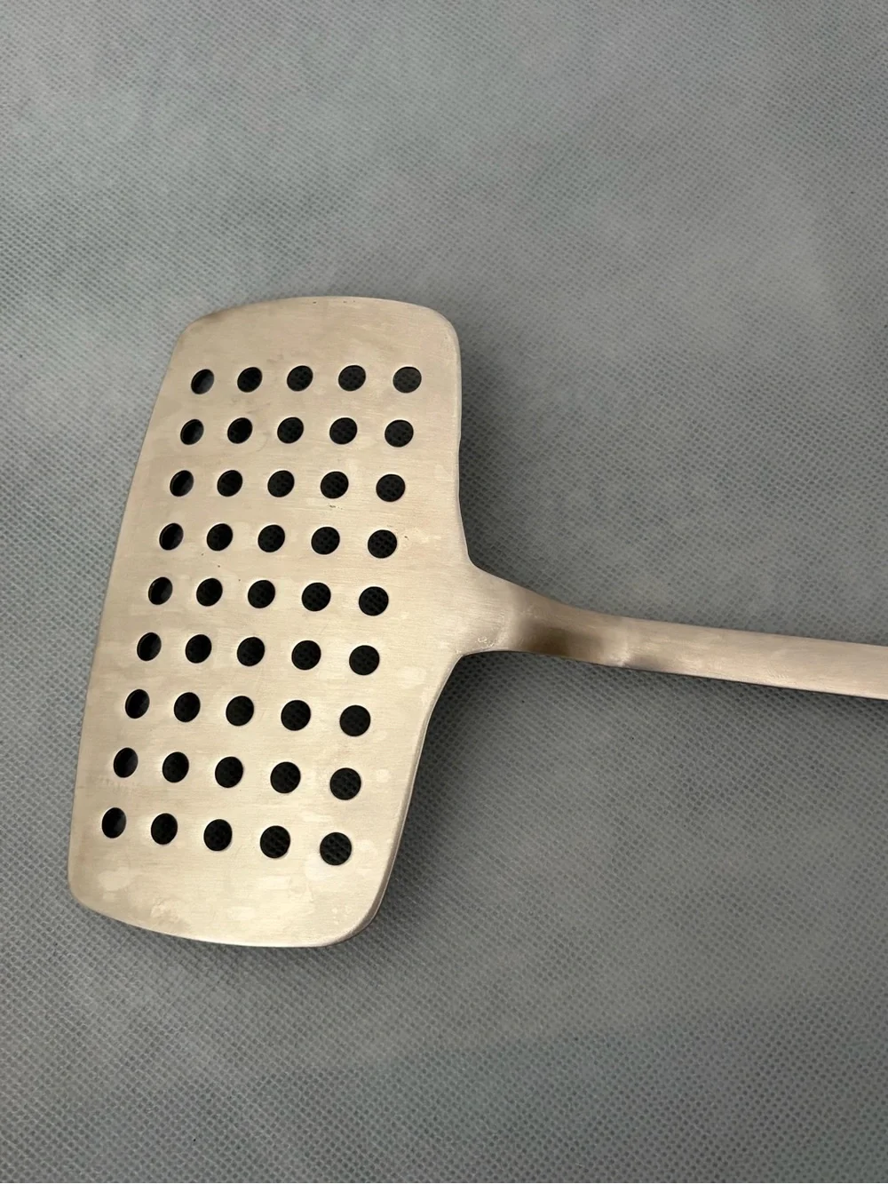 MomsCook SUS304 Stainless Steel Slotted Spatula Turner (F214)
